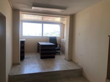 Konak’da 3odalı Ofis Satılık