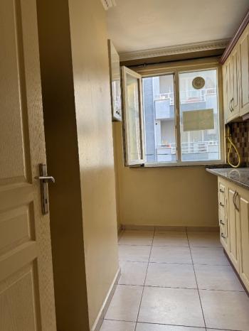 Zümrütevler Metro Yakını BOŞ DAİRE Güney Cephe Kat Mülkiyetli
