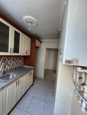Zümrütevler Metro Yakını BOŞ DAİRE Güney Cephe Kat Mülkiyetli