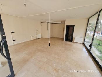 SAHRAYICEDİT YENİ BİNADA  KİRALIK 50m2 DÜKKAN.