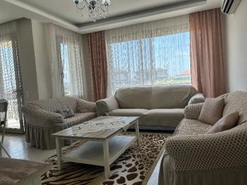 Çeşme Reisdere ‘de Sezonluk Kiralık Lüks Eşyalı 2+1 Daire
