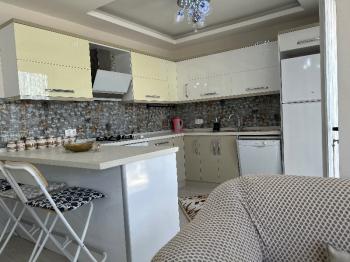 Çeşme Reisdere ‘de Sezonluk Kiralık Lüks Eşyalı 2+1 Daire