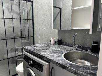 Çeşme Reisdere’de Sezonluk Kiralık 1+1 Lüks Eşyalı Daire