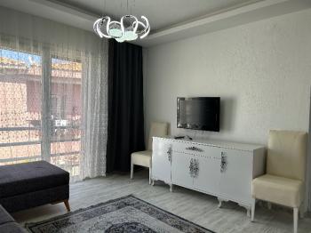 Çeşme Reisdere’de Sezonluk Kiralık 1+1 Lüks Eşyalı Daire