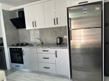 Çeşme Reisdere’de Sezonluk Kiralık 1+1 Lüks Eşyalı Daire