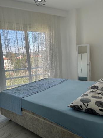 Çeşme Reisdere’de Sezonluk Kiralık 1+1 Lüks Eşyalı Daire