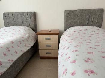 Çeşme Alaçatı ‘da  Sezonluk Kiralık Turizm Konaklama Sertifikalı 5+2 Havuzlu Triplex Villa