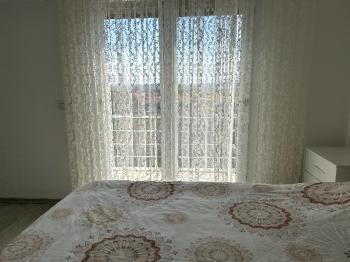 Çeşme Alaçatı ‘da  Sezonluk Kiralık Turizm Konaklama Sertifikalı 5+2 Havuzlu Triplex Villa