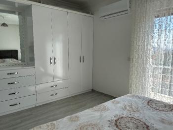 Çeşme Alaçatı ‘da  Sezonluk Kiralık Turizm Konaklama Sertifikalı 5+2 Havuzlu Triplex Villa