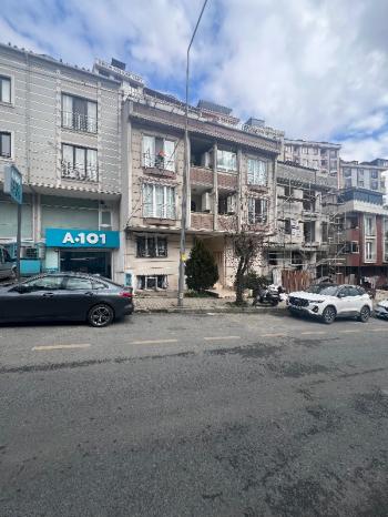 Ferman Caddesi’nde Geniş 2 + 1 Satılık Daire