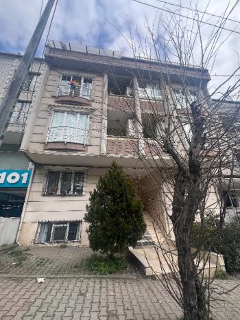Ferman Caddesi’nde Geniş 2 + 1 Satılık Daire