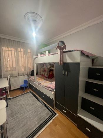 Ferman Caddesi’nde Geniş 2 + 1 Satılık Daire