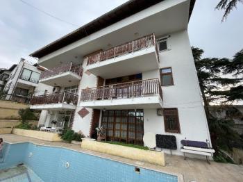 Büyükada 'da muhtesem manzaralı 3+1