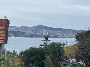 Büyükada 'da muhtesem manzaralı 3+1