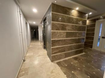 İdealtepe'de yeni binada 2+1 bahçeli daire