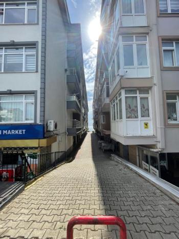ARAKAT KAMİLOBADA  2+1 SİTE İÇİNDE DAİRE...