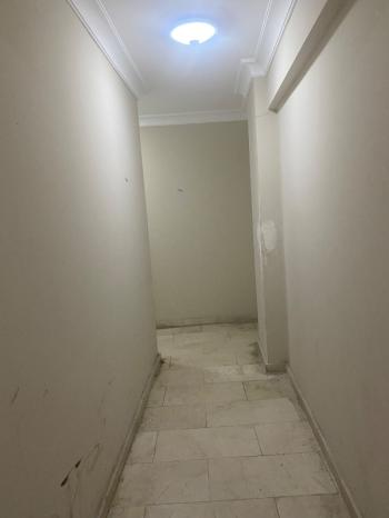 HÜSREV GEREDE CADDESİNDE 60m2 DEPOLU DÜKKAN MAĞAZA