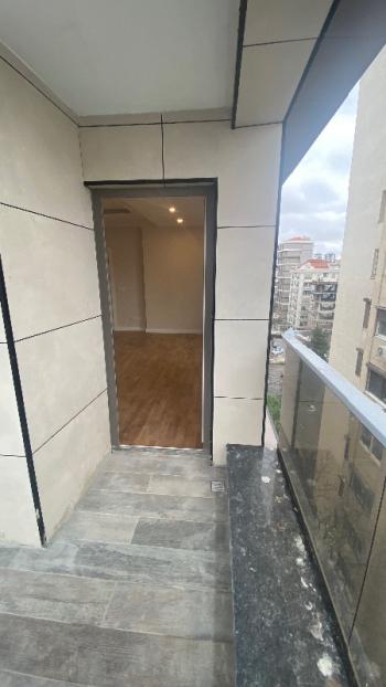 Caddebostan İskele Sokak’ta satılık 3+1