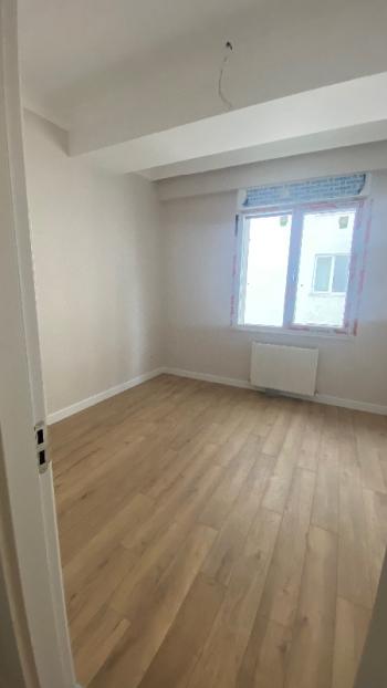 Caddebostan İskele Sokak’ta satılık 3+1