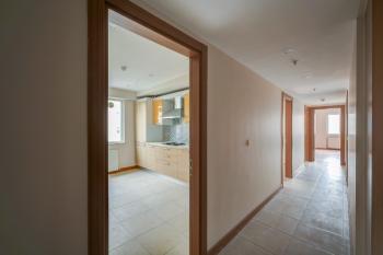Zümrüt Konutları Sitesi Aydınlık, Geniş, Boyalı, 3+1 Satılık Daire