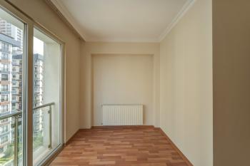 Zümrüt Konutları Sitesi Aydınlık, Geniş, Boyalı, 3+1 Satılık Daire