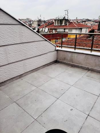 DUBLEKS 3+1 ŞİRİNEVLERDE 4 YILLIK BİNADA...