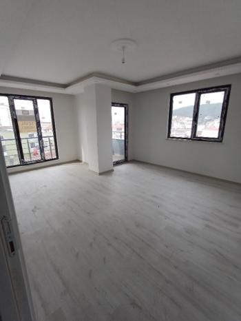 SULTANBEYLİ MECİDİYE MAHALLESİNDE 4+1 DUBLEKS SATILIK DAİRE
