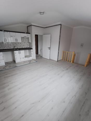 SULTANBEYLİ MECİDİYE MAHALLESİNDE 4+1 DUBLEKS SATILIK DAİRE