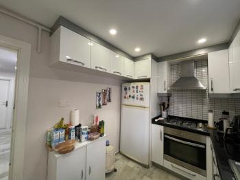 Nüzhetiye Caddesi üzerinde 3+1 merkezi lokasyonda