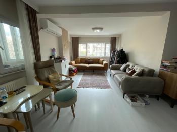 Nüzhetiye Caddesi üzerinde 3+1 merkezi lokasyonda