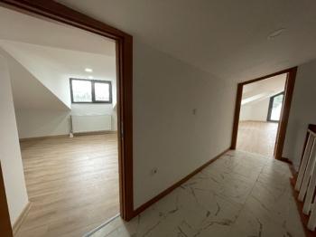 Halıcıoğlu 'da manzaralı dublex daire