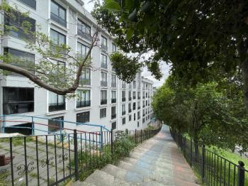 Halıcıoğlu 'da manzaralı dublex daire