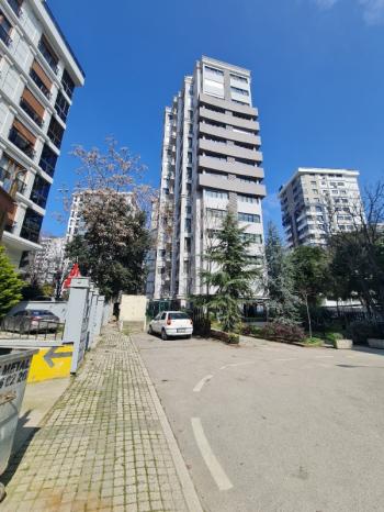 Suadiye Marmaray ve Metroya Yakın Aydınlık Ferah Satılık 3+1