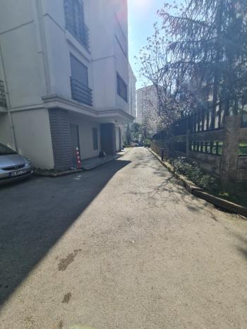 Suadiye Marmaray ve Metroya Yakın Aydınlık Ferah Satılık 3+1
