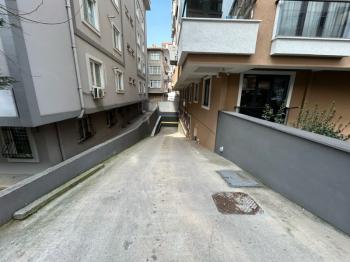 MİNİBÜS YOLUNA 2. BİNADA BAHÇE KULLANIMLI İÇİ YAPILI GENİŞ 3+1