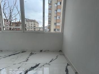 BOSTANCIDA METROYA 5 DK EBV.BANYO K.MUTFAK ARAKAT ULTRA LÜKS 3+1