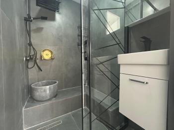 BOSTANCIDA METROYA 5 DK EBV.BANYO K.MUTFAK ARAKAT ULTRA LÜKS 3+1