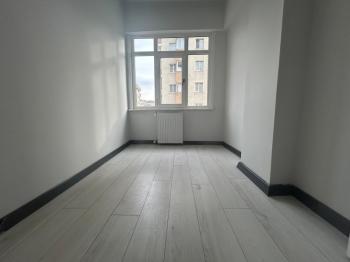 BOSTANCIDA METROYA 5 DK EBV.BANYO K.MUTFAK ARAKAT ULTRA LÜKS 3+1