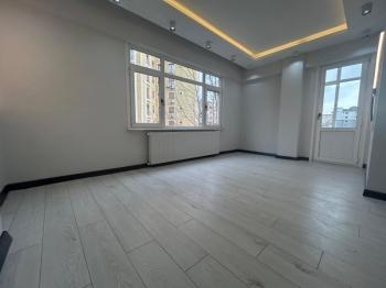 BOSTANCIDA METROYA 5 DK EBV.BANYO K.MUTFAK ARAKAT ULTRA LÜKS 3+1