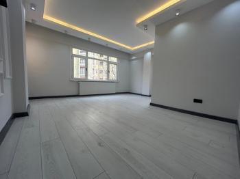BOSTANCIDA METROYA 5 DK EBV.BANYO K.MUTFAK ARAKAT ULTRA LÜKS 3+1