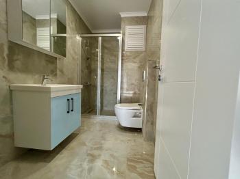MARMARAYA 2 DK YÜRÜME MESAFESİNDE BALKONLU ARA KAT SIFIR 2+1