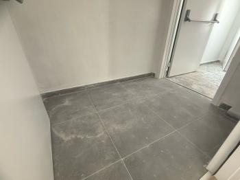 NEZİH MUHİTTE EBEVEYN BANYOLU ÖNÜ AÇIK VE OTOPARKLI SIFIR 3+1