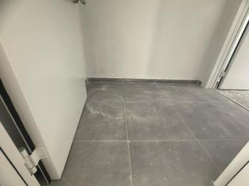 NEZİH MUHİTTE EBEVEYN BANYOLU ÖNÜ AÇIK VE OTOPARKLI SIFIR 3+1