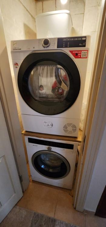 FENERYOLU'NDA SATILIK 3+1 GENIŞ, YATIRIMLIK DAİRE