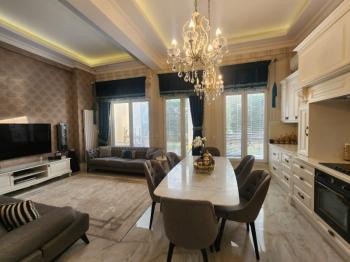 BEYLIKDÜZÜ KAVAKLI'DA 3 TAPULU MİMARİ TASARIMLI EMSALSİZ DAİRE 6+2