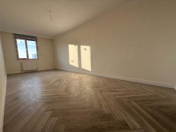 ALTINTEPEDE BOSTANCI VE SAHİLE KOMŞU KONUMDA 4+1 195 M² DUBLEKS