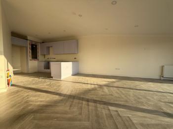 ALTINTEPEDE BOSTANCI VE SAHİLE KOMŞU KONUMDA 4+1 195 M² DUBLEKS