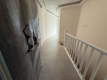 ALTINTEPEDE BOSTANCI VE SAHİLE KOMŞU KONUMDA 4+1 195 M² DUBLEKS