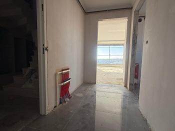 BAĞDAT CADDESİNE 4 DK DENİZ MANZARALI E.BANYOLU GENİŞ 3+1
