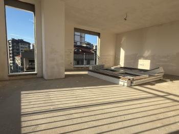BOSTANCI SAHİLDE CADDEYE 5 DK DENİZ MANZARALI ULTRA LÜKS 3+1
